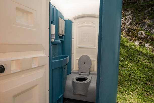 Best Wedding porta potty rental  in Sleepy Hollow, WY